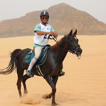 Wadi Rum Caeser Camp Hotel Екстериор снимка