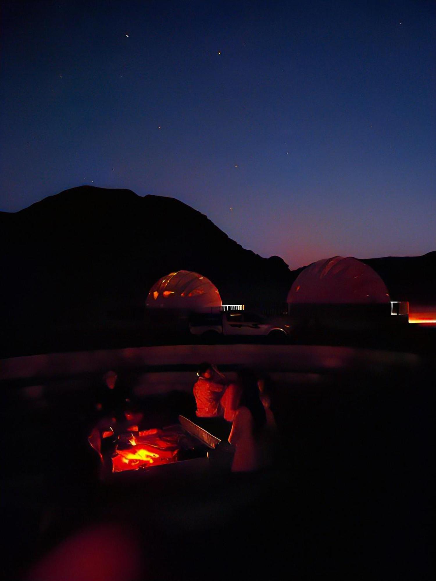 Wadi Rum Caeser Camp Hotel Екстериор снимка