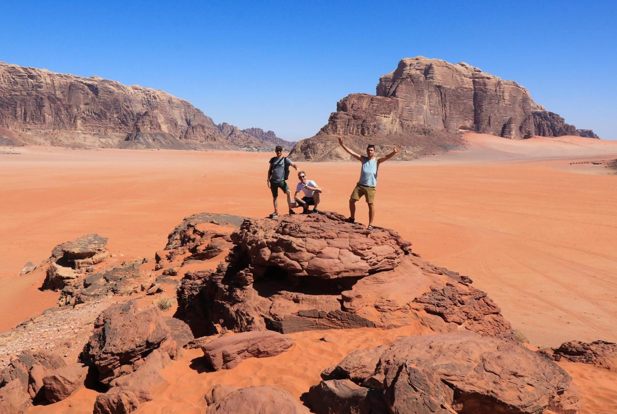 Wadi Rum Caeser Camp Hotel Екстериор снимка