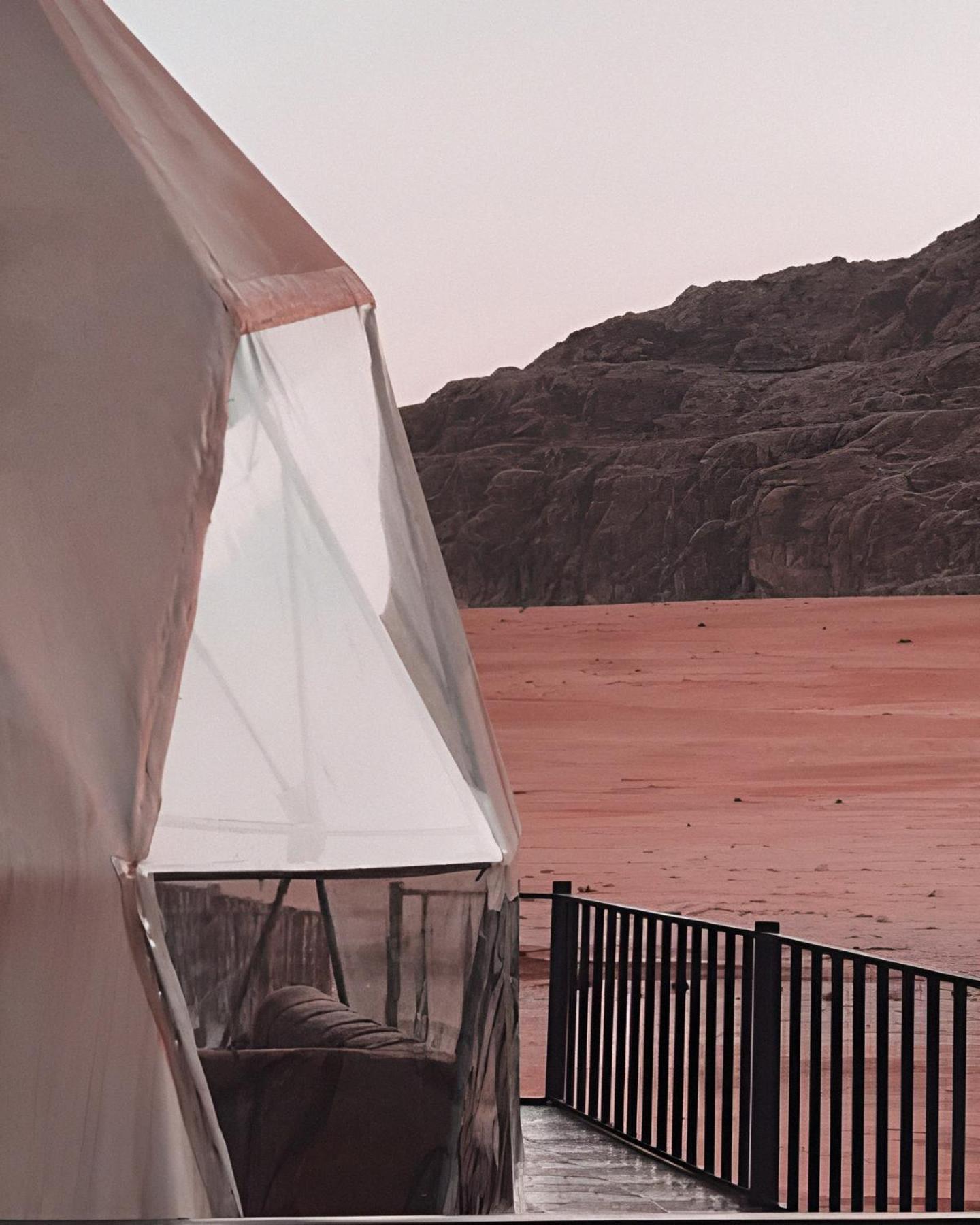 Wadi Rum Caeser Camp Hotel Екстериор снимка